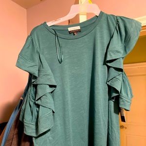 Green Eloqqui elements tshirt